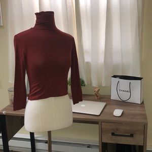 Forever 21 turtle neck long crop